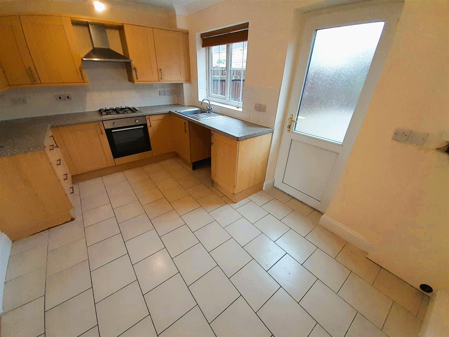 The Avenue, Llwynhendy, SA14 9DW